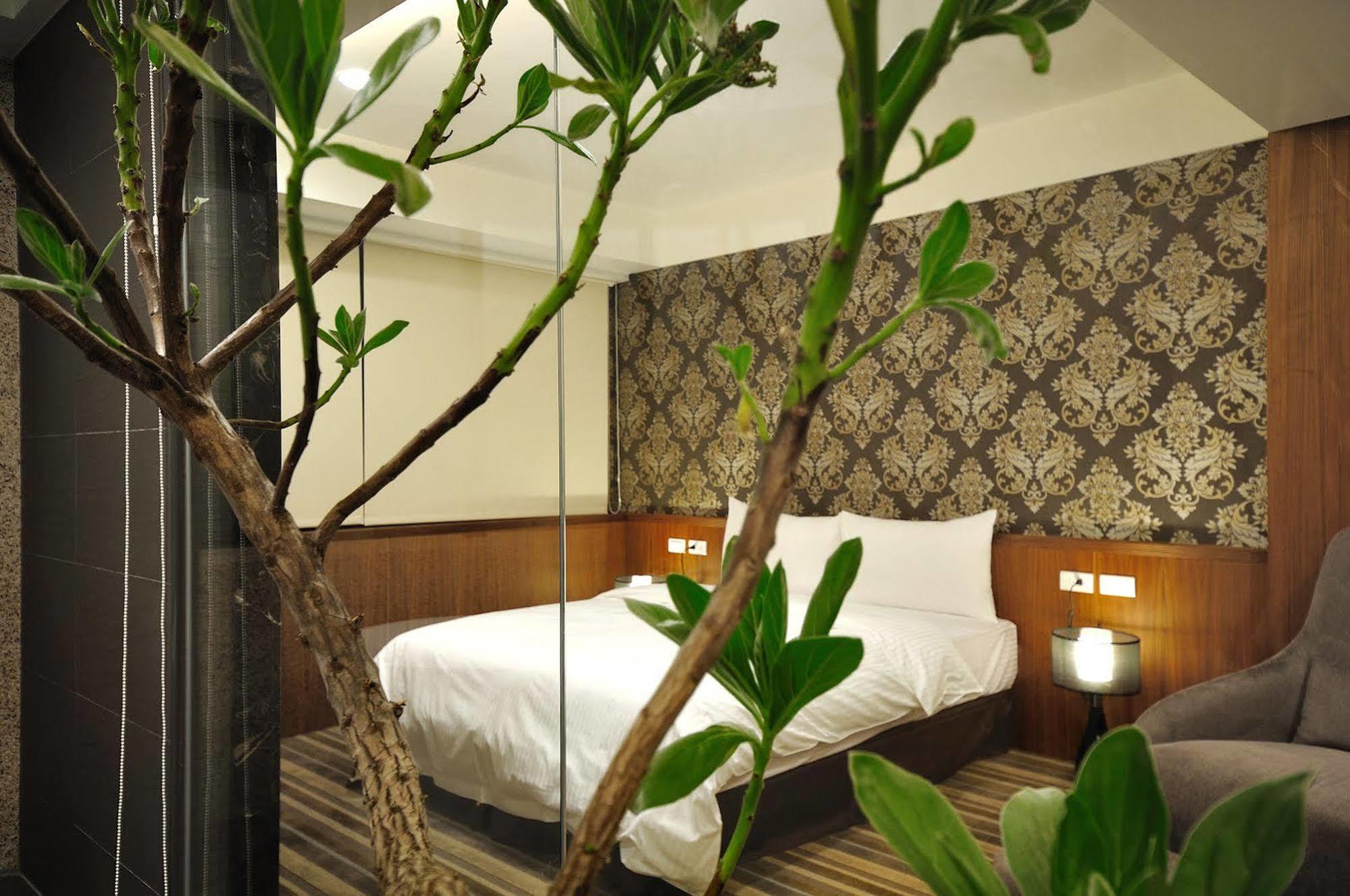 Sun Sweet Hotel Luodong Exterior foto